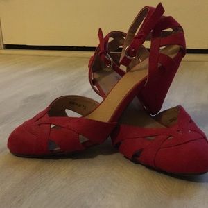 Red Heels - Perfect Statement Piece!